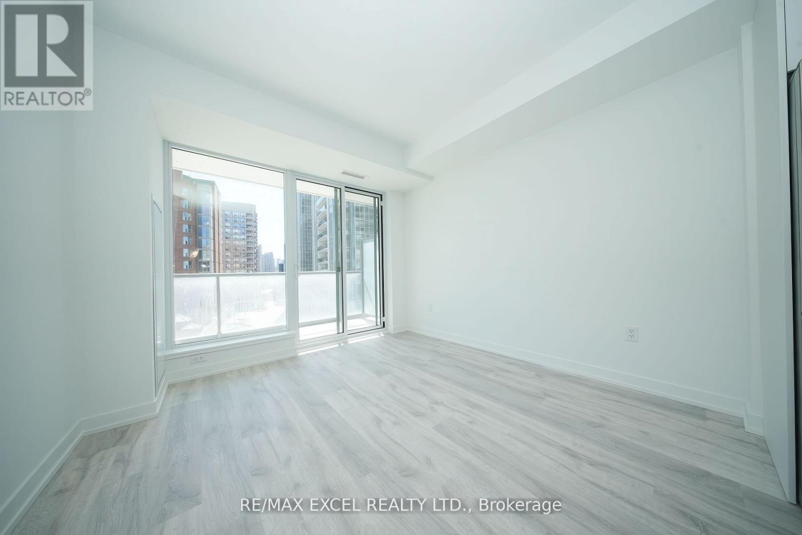 S412 - 8 Olympic Garden Drive, Toronto (Newtonbrook East), Ontario  M2M 0B9 - Photo 3 - C12161201