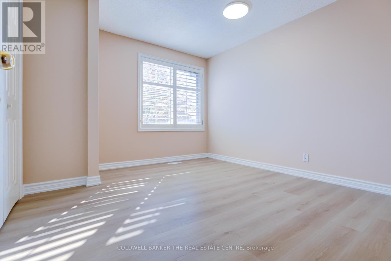 210 Jacey Ann Drive, Richmond Hill, Ontario  L4C 4N5 - Photo 12 - N12161210