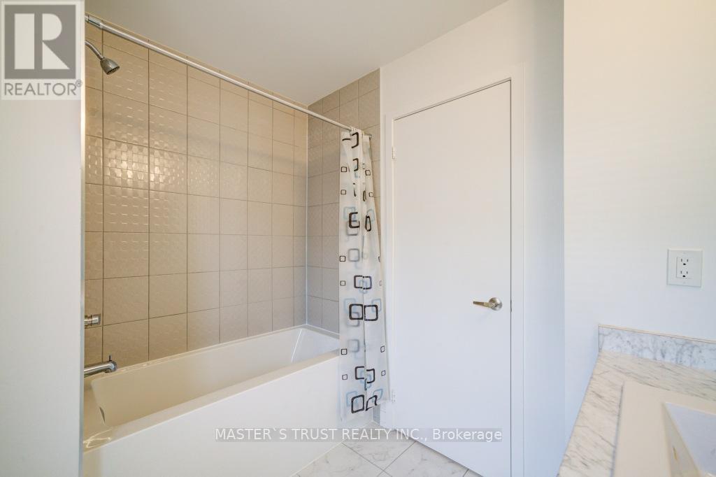 224 Harding Park Street, Newmarket, Ontario  L3Y 0E3 - Photo 33 - N12161255