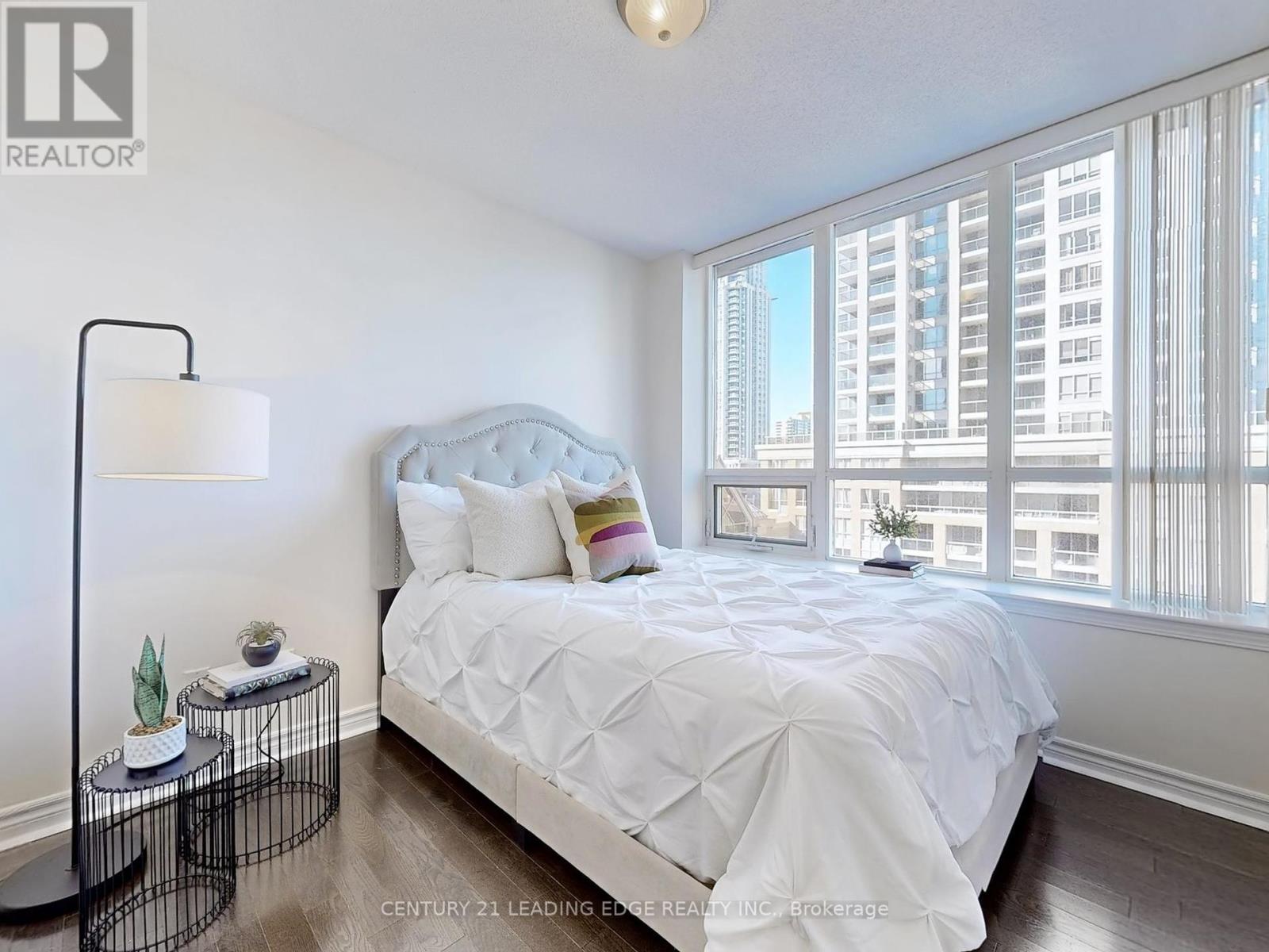 710 - 4080 Living Arts Drive, Mississauga, Ontario  L5B 4N3 - Photo 20 - W12161208