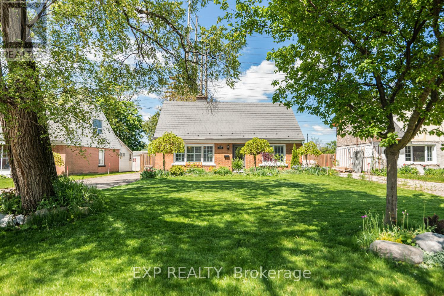 2055 CHURCHILL AVENUE, Burlington, Ontario