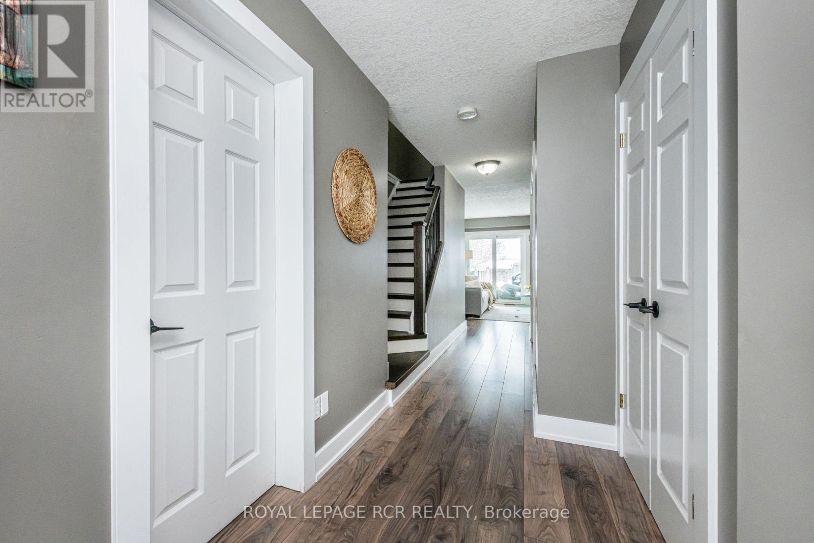 82 Colbourne Crescent, Orangeville, Ontario  L9W 5A9 - Photo 11 - W12161247