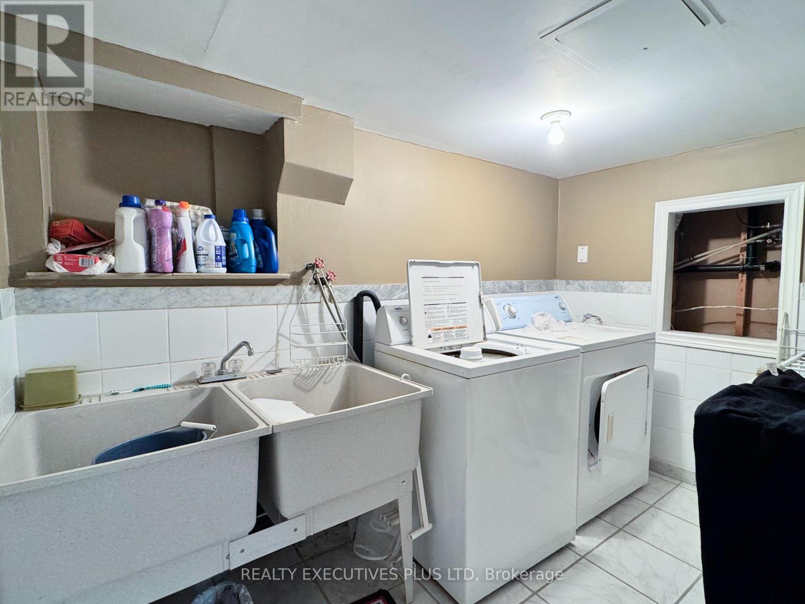 6 Mcleod Court, Caledon, Ontario  L7C 1H7 - Photo 39 - W12161257