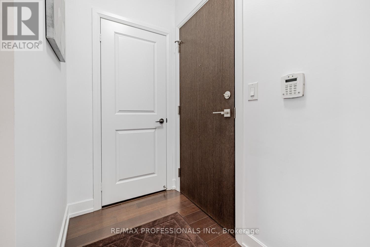 205 - 6 Eva Road, Toronto, Ontario  M9C 0B1 - Photo 16 - W12161264