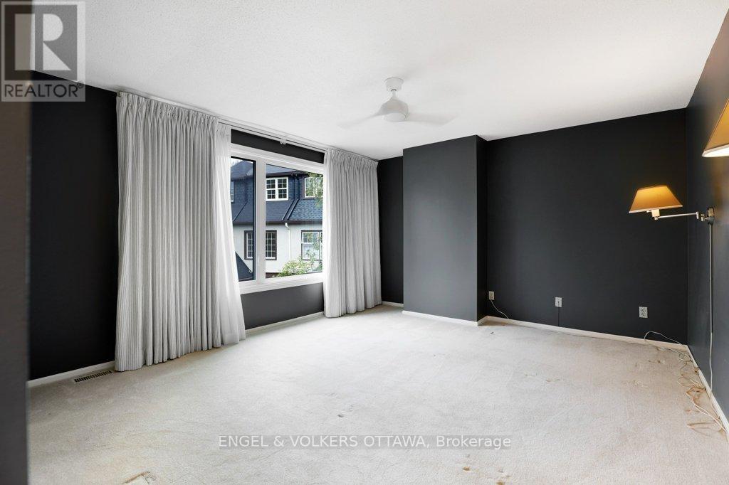 35 - 35 Belvedere Crescent, Ottawa, Ontario  K1M 0E5 - Photo 26 - X12150759