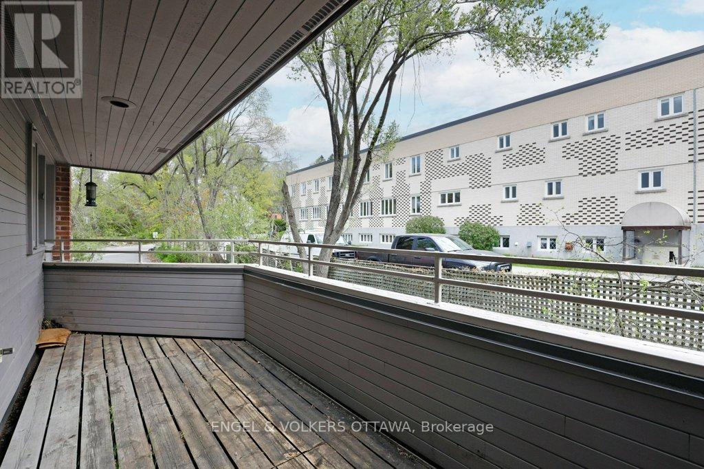 35 - 35 Belvedere Crescent, Ottawa, Ontario  K1M 0E5 - Photo 36 - X12150759