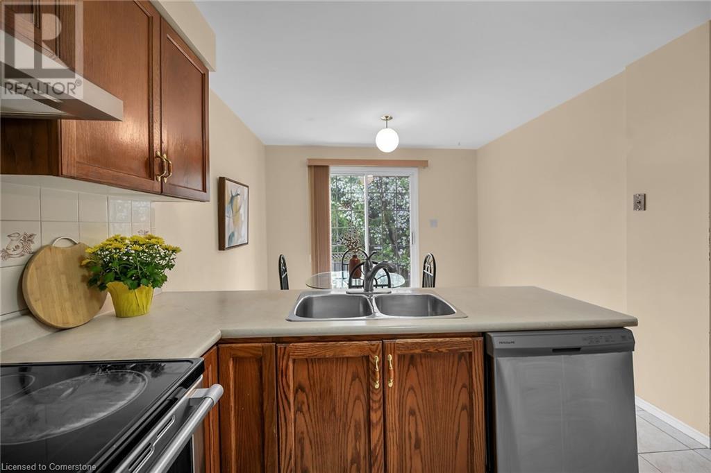 3408 Bristol Road, Burlington, Ontario  L7M 1Z1 - Photo 13 - 40728744