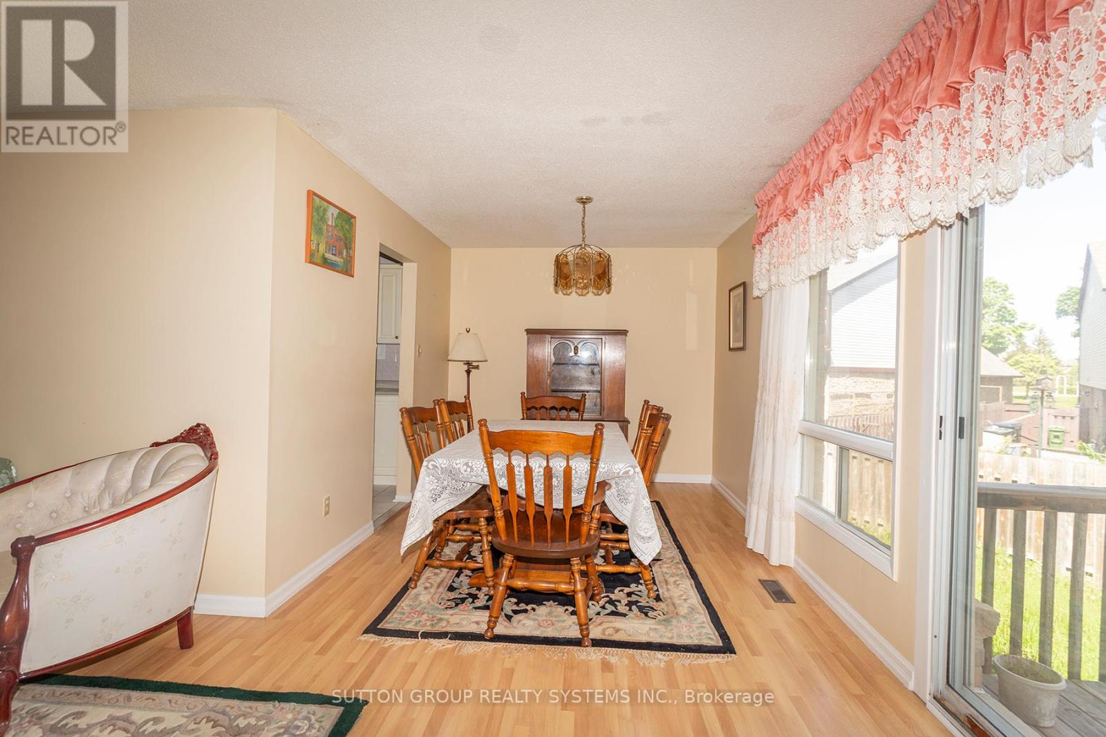 56 Millsborough Crescent, Toronto, Ontario  M9C 5E8 - Photo 7 - W12157280