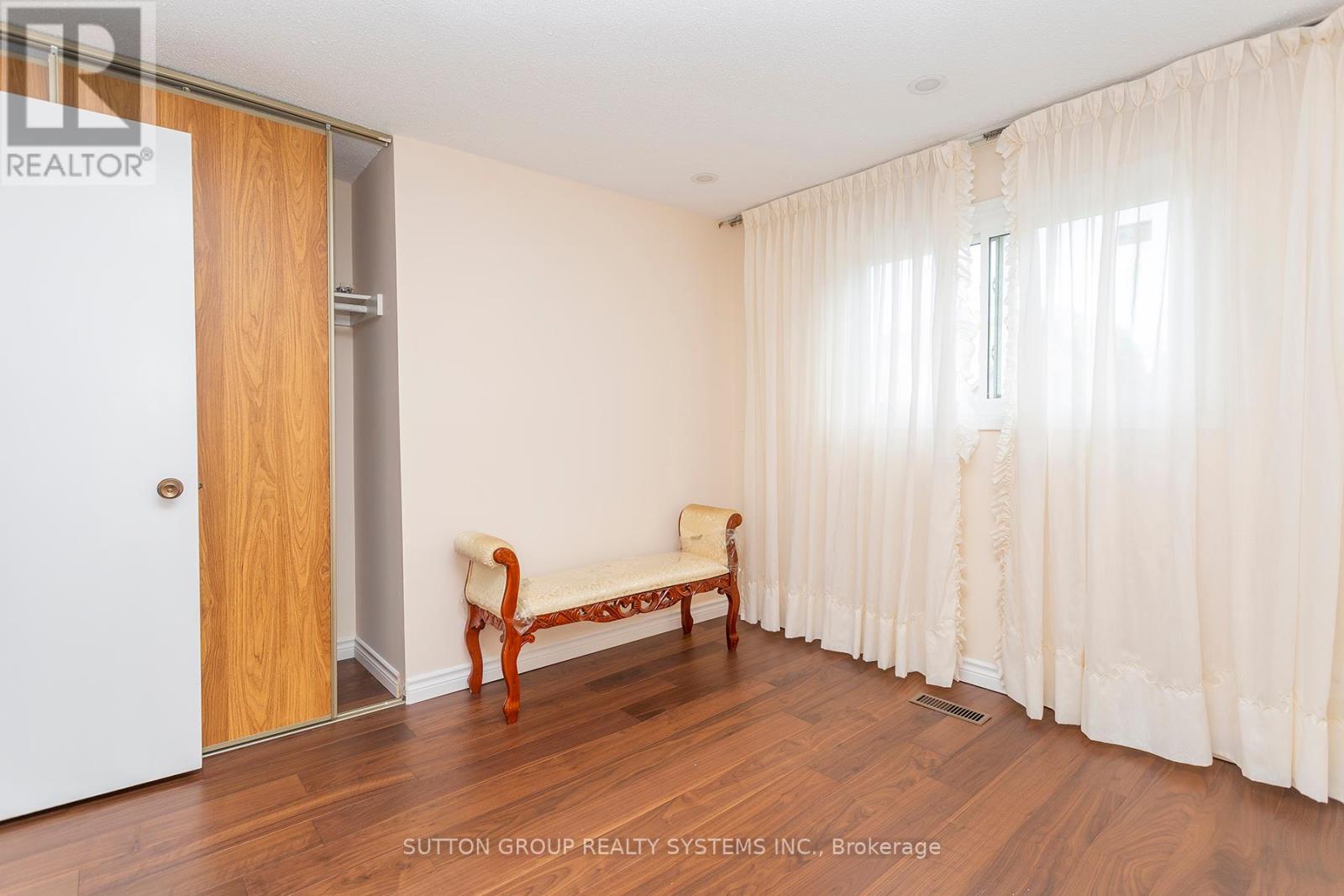 56 Millsborough Crescent, Toronto, Ontario  M9C 5E8 - Photo 15 - W12157280