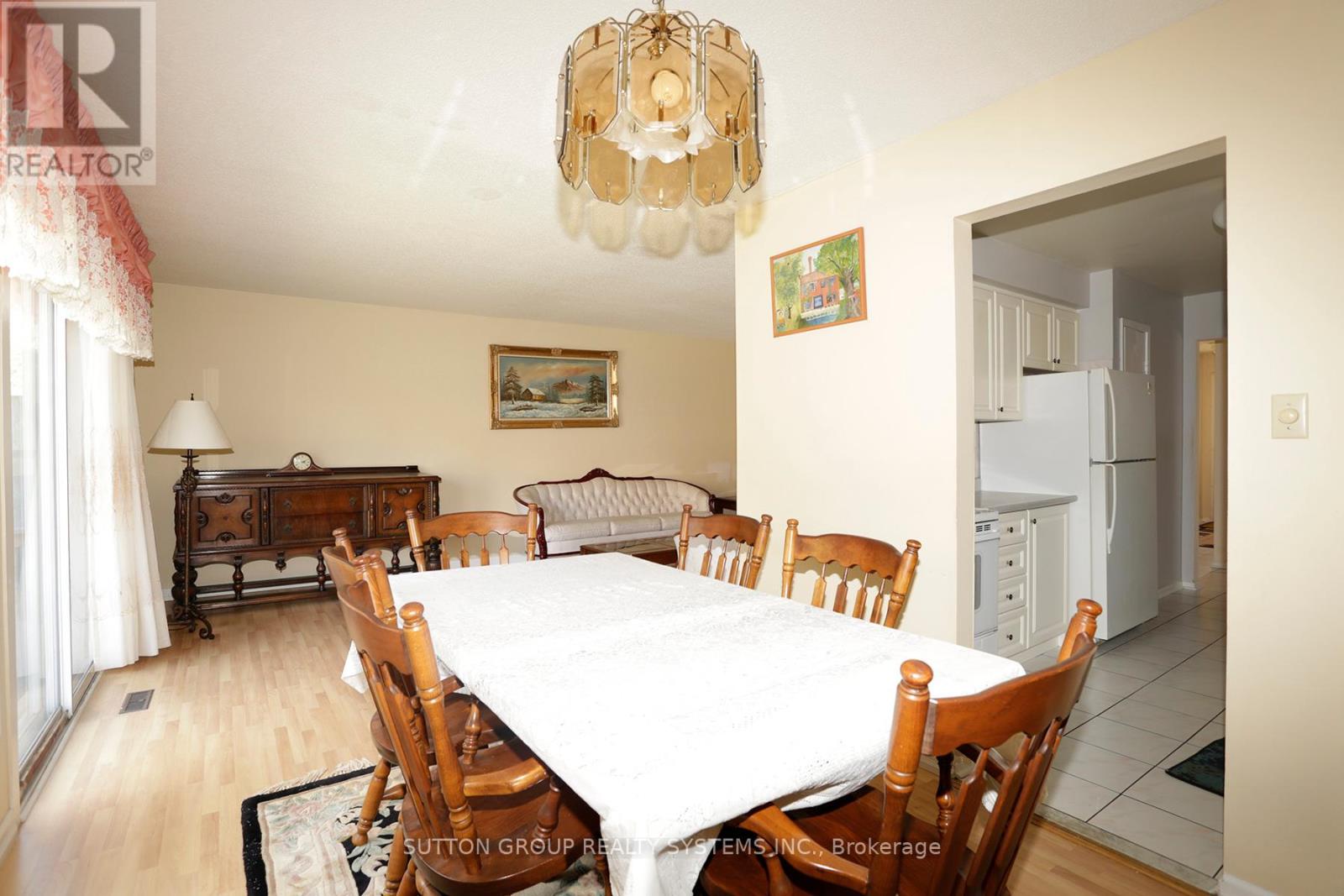 56 Millsborough Crescent, Toronto, Ontario  M9C 5E8 - Photo 8 - W12157280