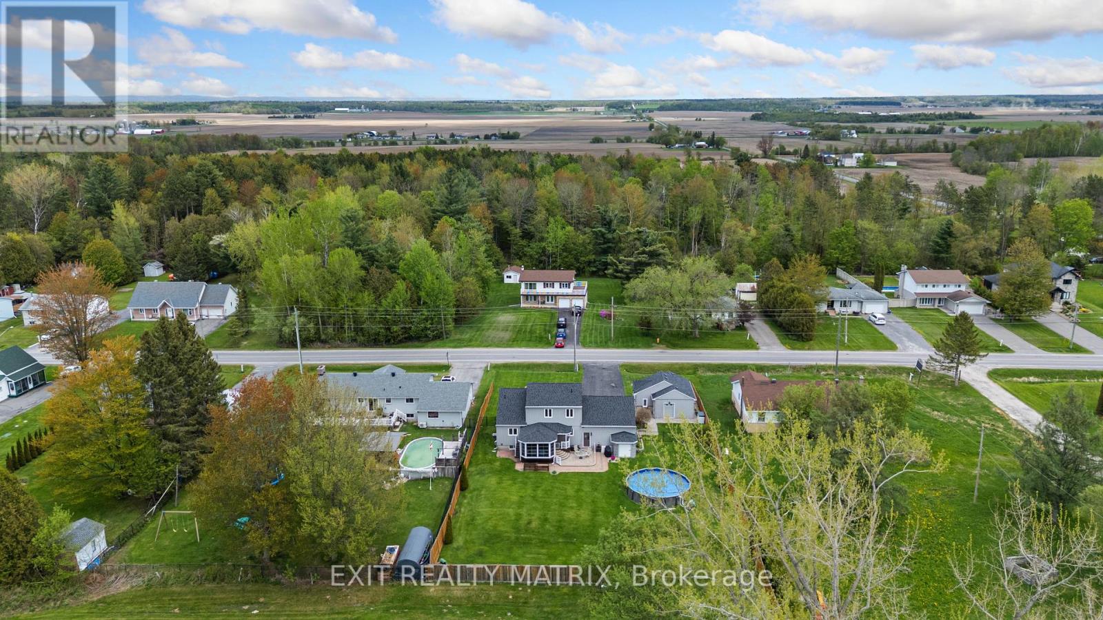 1920 Landry Street, Clarence-Rockland, Ontario  K0A 1N0 - Photo 5 - X12136774