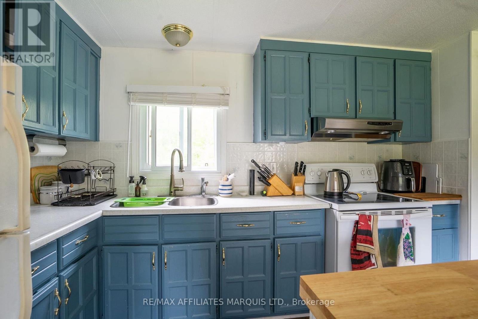 19235 Beaver Brook Road, South Glengarry, Ontario  K0C 1S0 - Photo 7 - X12157137