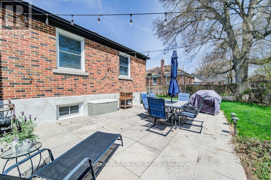 106 Mercer Street, Guelph, Ontario  N1H 2E8 - Photo 28 - X12161299