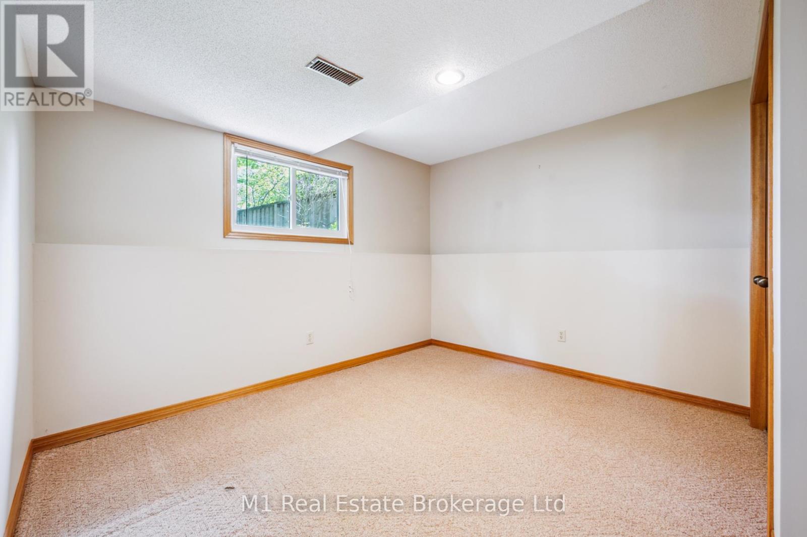 82 Crane Drive, Woolwich, Ontario  N3B 3J6 - Photo 21 - X12161310