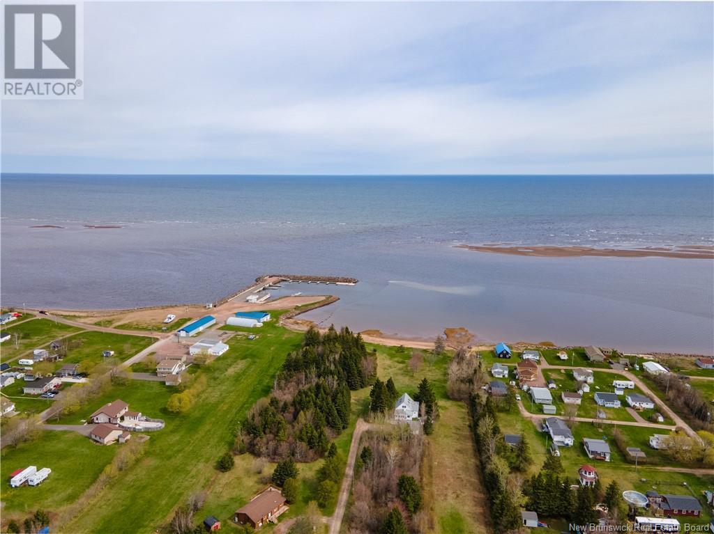37 Des Lauriers Road, Grand-Barachois, New Brunswick  E4P 7G8 - Photo 24 - NB118400