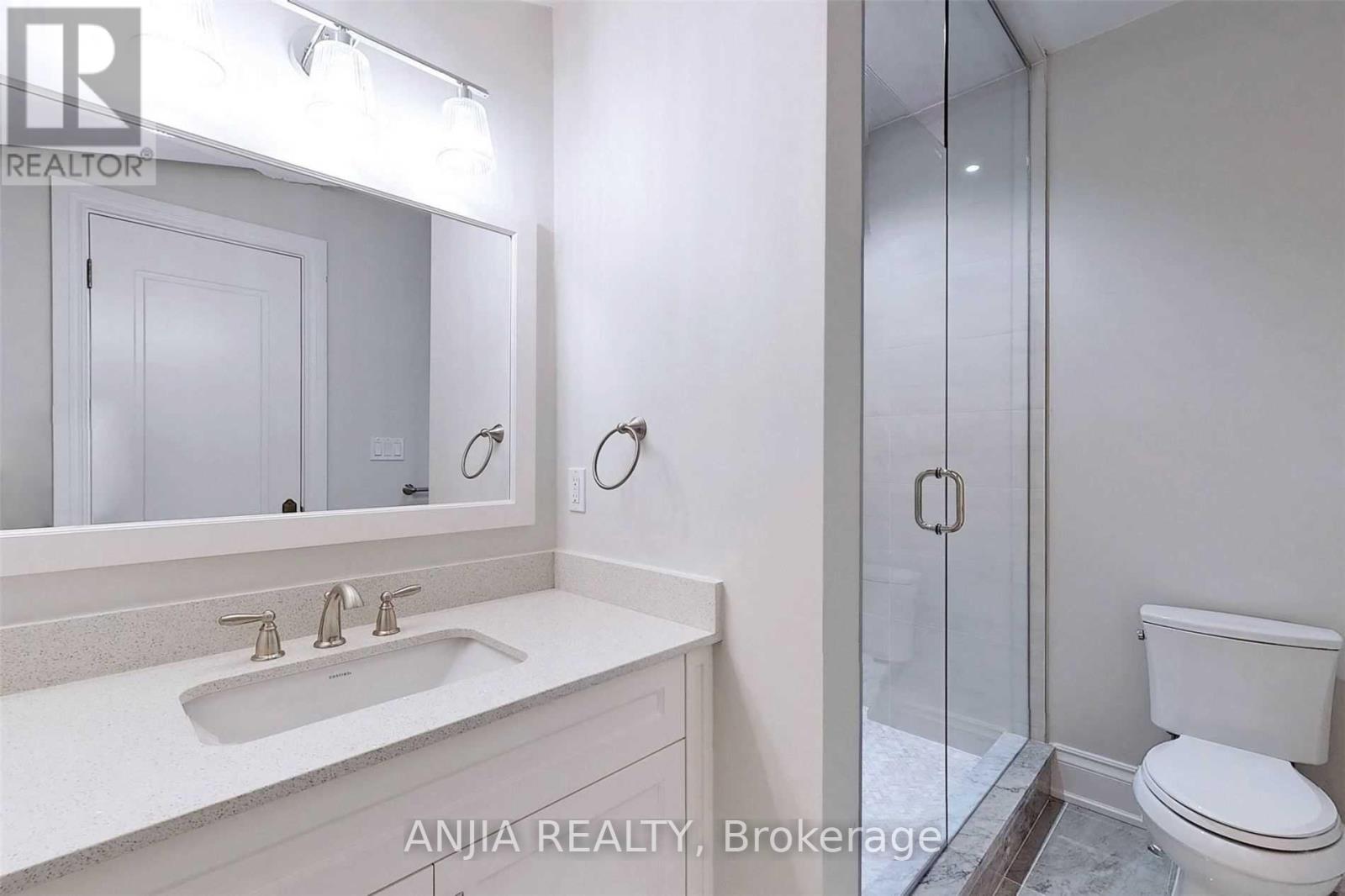 6 Daniel Cozens Court, Toronto, Ontario  M2R 0A7 - Photo 21 - C12161294