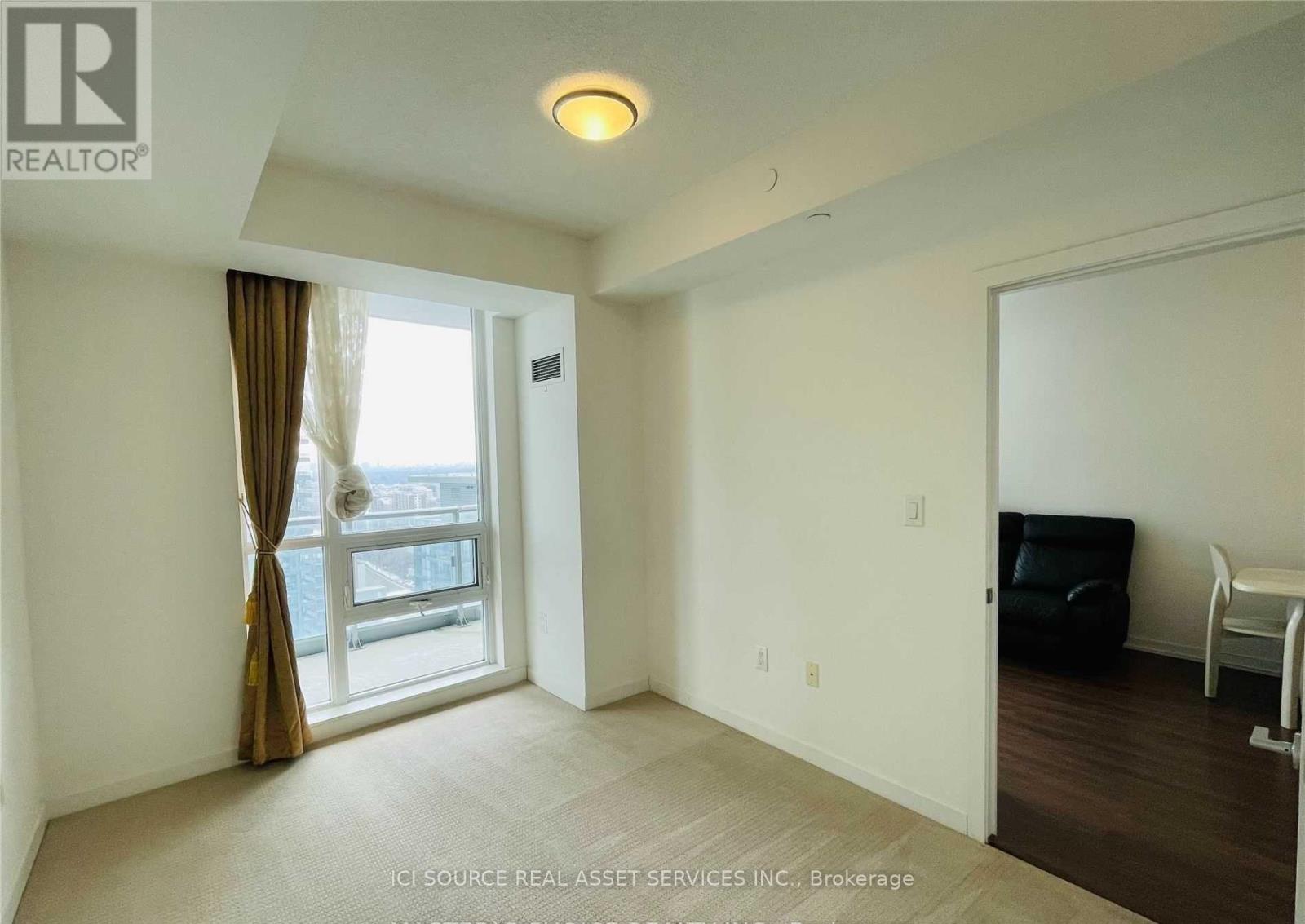 1506 - 62 Forest Manor Road, Toronto, Ontario  M2J 0B6 - Photo 3 - C12161307