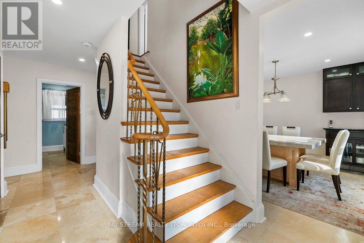 51 Grattan Street, Toronto (Weston), Ontario  M9N 3J6 - Photo 8 - W12101118