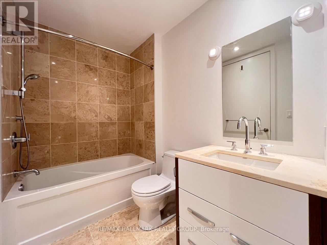 710 - 111 Champagne Avenue S, Ottawa, Ontario  K1S 5V3 - Photo 18 - X12068059