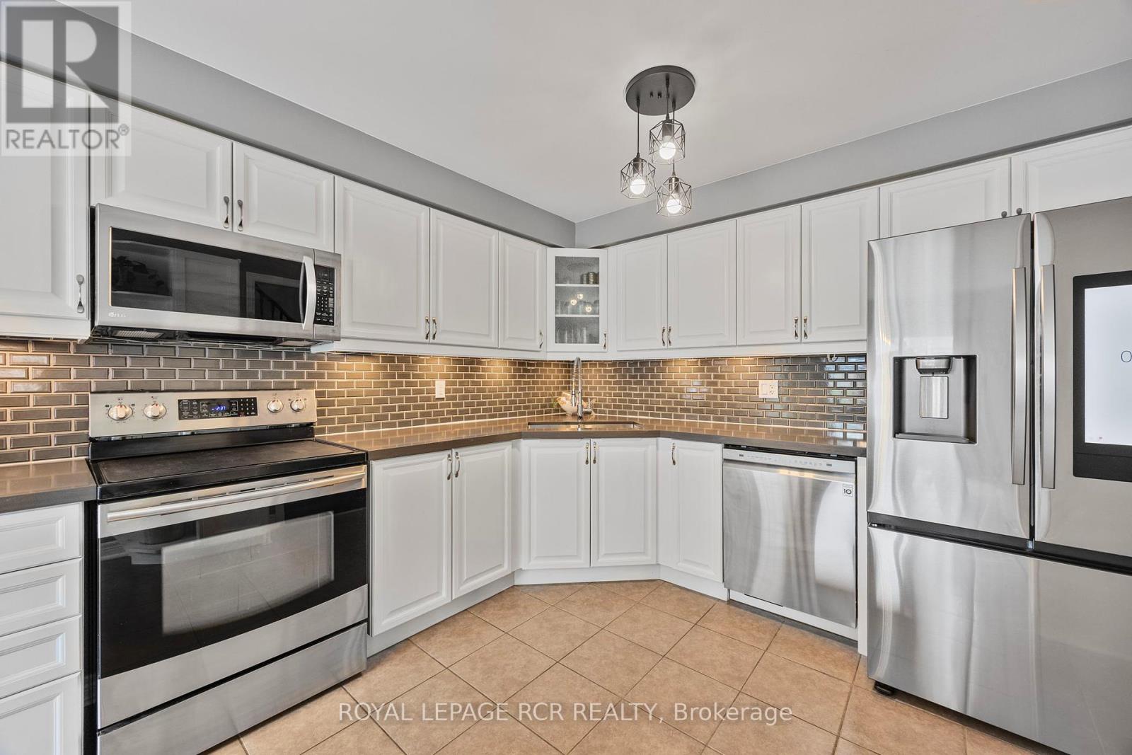 7 Carness Crescent Sw, Georgina (Keswick South), Ontario  L4P 0B6 - Photo 18 - N12161288