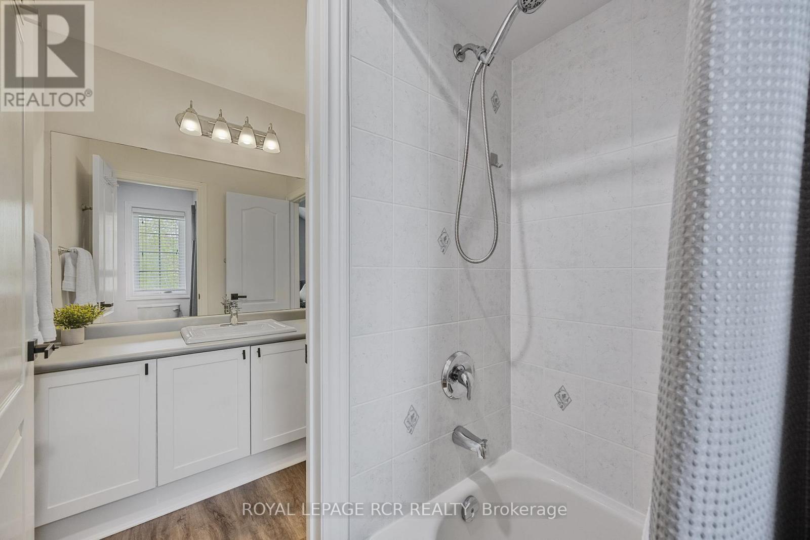 7 Carness Crescent Sw, Georgina (Keswick South), Ontario  L4P 0B6 - Photo 46 - N12161288