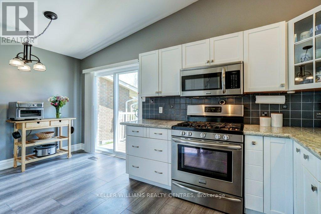 34 Meadowlands Drive, Brock, Ontario  L0E 1E0 - Photo 10 - N12161301