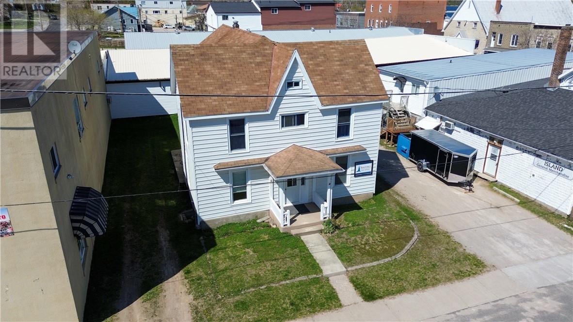 4 Eleanor Street, Manitoulin Island, Ontario  P0P 1H0 - Photo 5 - 2122374