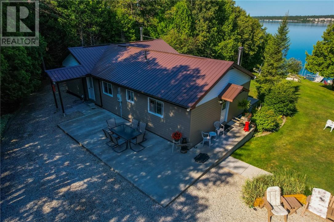 75 Holmes Street, Manitoulin Island, Ontario  P0P 2B0 - Photo 1 - 2122327