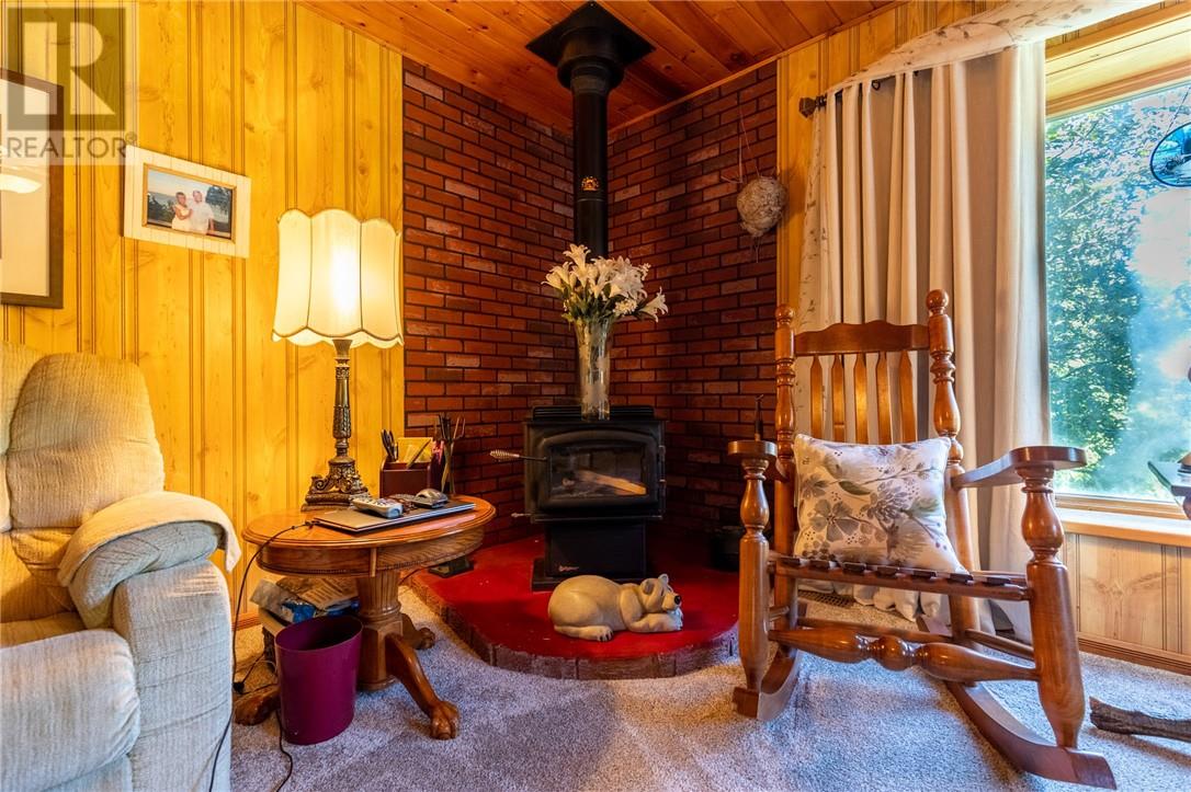75 Holmes Street, Manitoulin Island, Ontario  P0P 2B0 - Photo 16 - 2122327