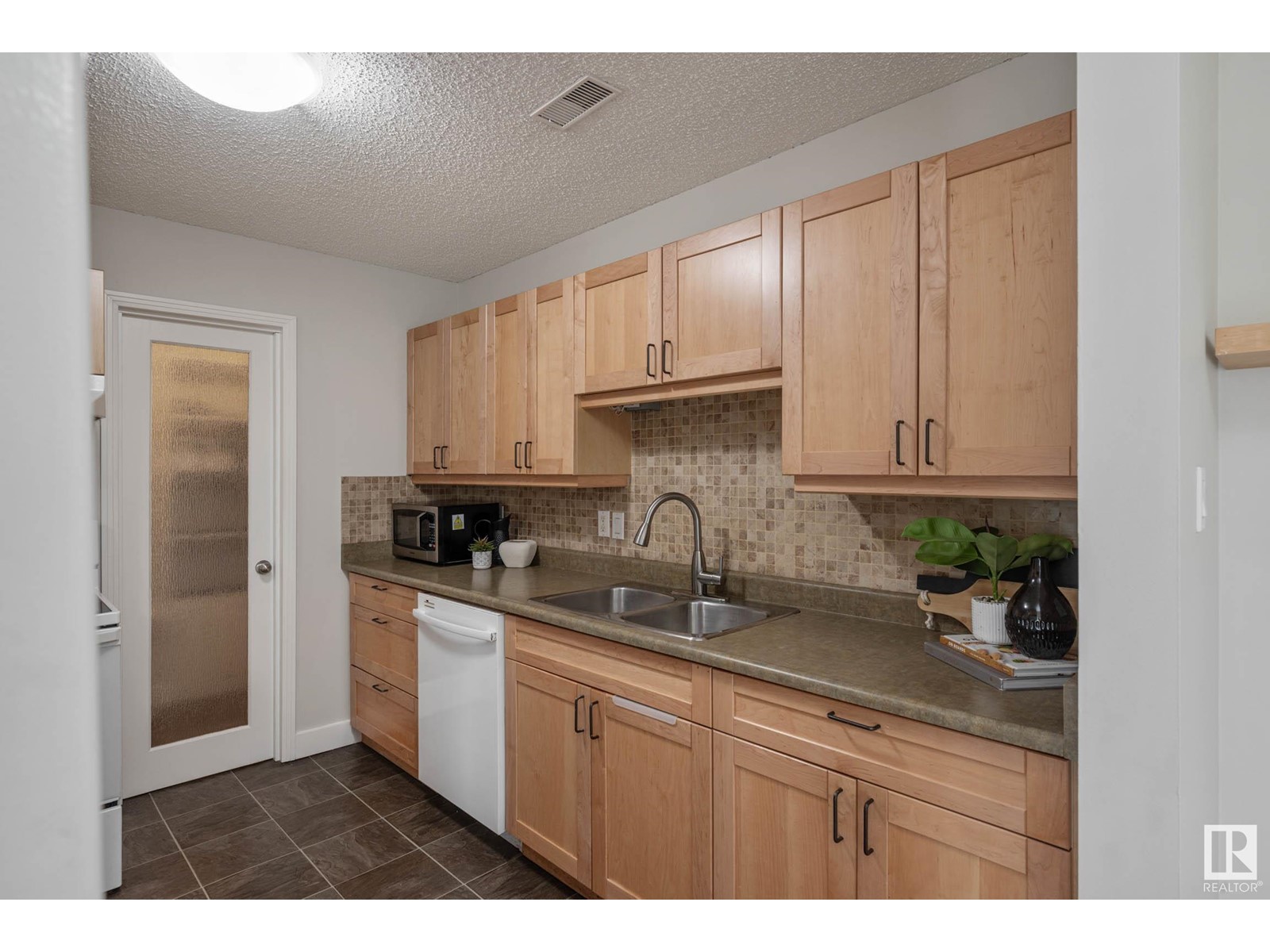 #64 2703 79 St Nw, Edmonton, Alberta  T6K 3Z6 - Photo 27 - E4437512