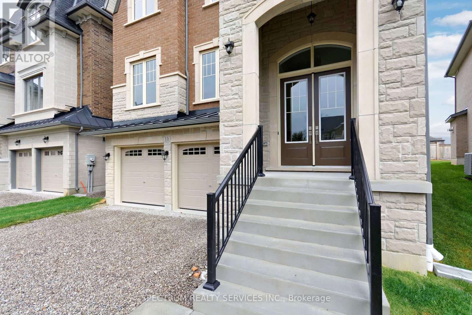 15 SWAMP SPARROW COURT, Caledon, Ontario