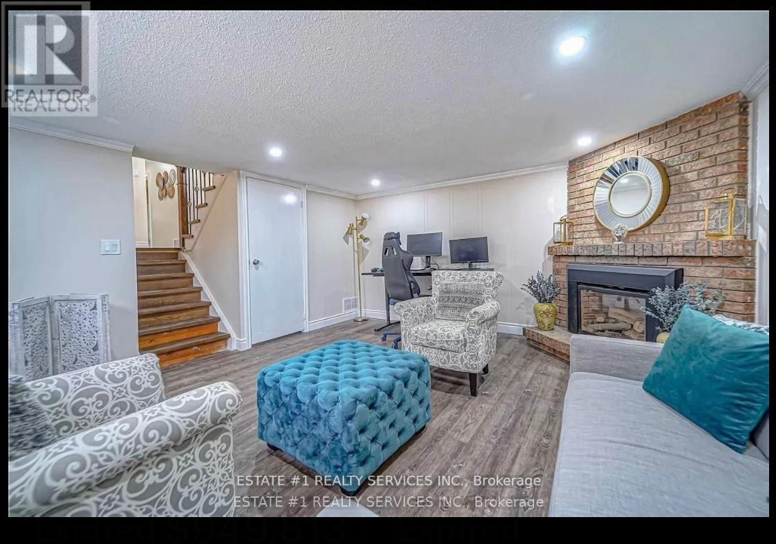 84 Simmons Boulevard, Brampton, Ontario  L6V 3V6 - Photo 7 - W12160984