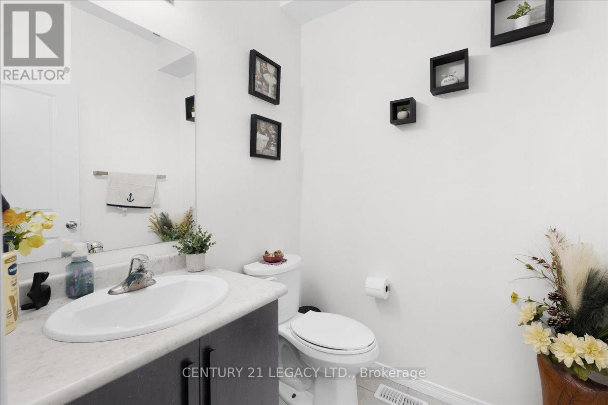 83 Beauchamp Drive, Cambridge, Ontario  N1S 0B9 - Photo 7 - X12037203