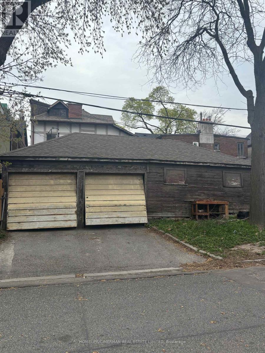89 Ellsworth Avenue, Toronto, Ontario  M6G 2K4 - Photo 2 - C12161343