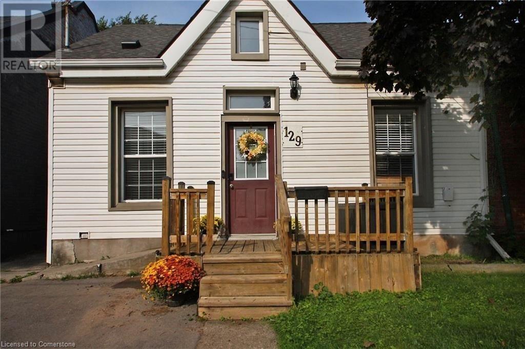 129 Birge Street, Hamilton, Ontario  L8L 3L6 - Photo 2 - 40709717