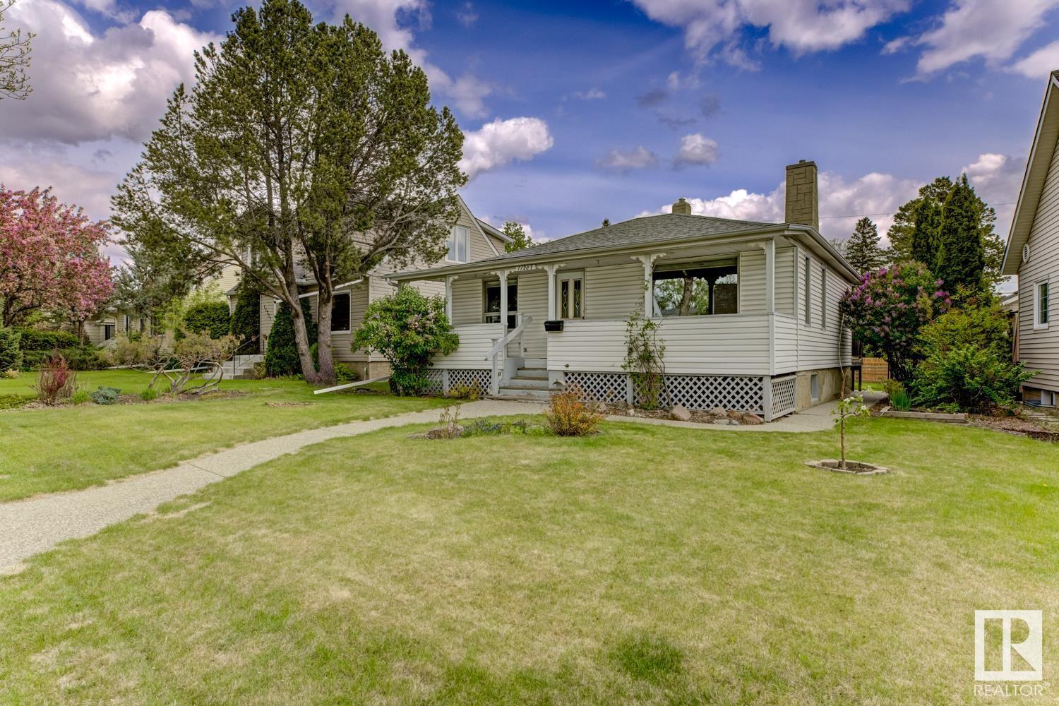 Property at 11207 57 ST NW image 1