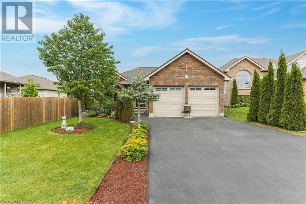Property at 256 DONLY Drive S image 4