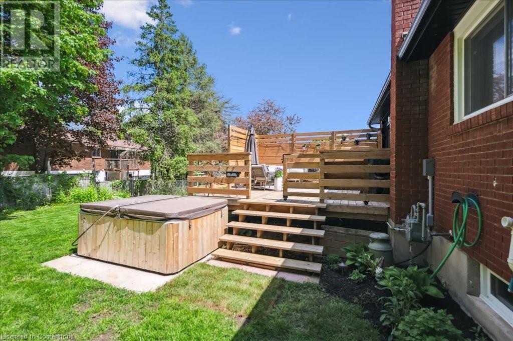 252 Thorncrest Drive, Waterloo, Ontario  N2L 4L1 - Photo 35 - 40724456