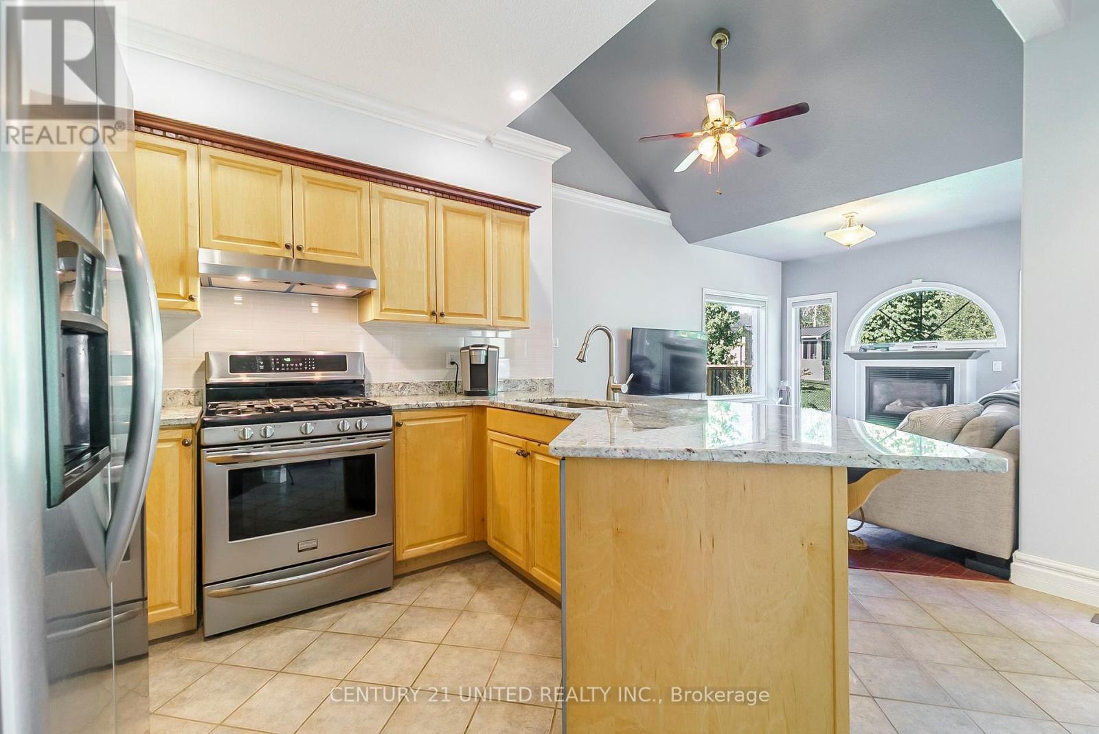 2416 Denure Drive, Peterborough West, Ontario  K9K 2L4 - Photo 10 - X12159741