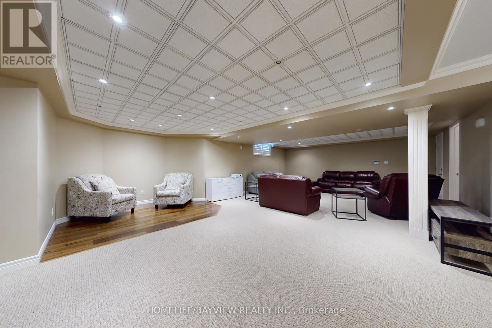 574 Sandbanks Crescent, Waterloo, Ontario  N2V 2K2 - Photo 32 - X12161338