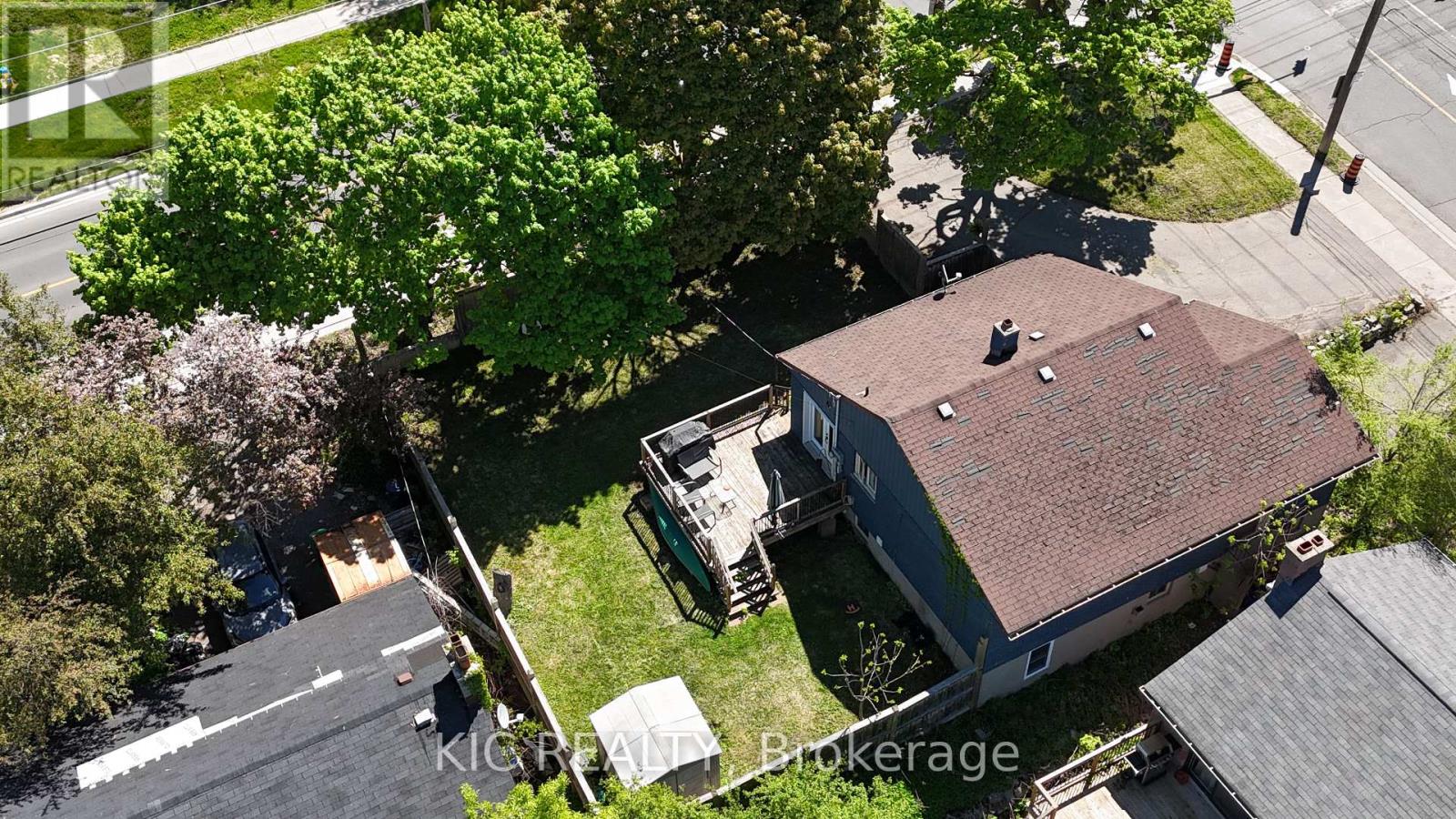 Property at 196 HUNTER STREET E image 1
