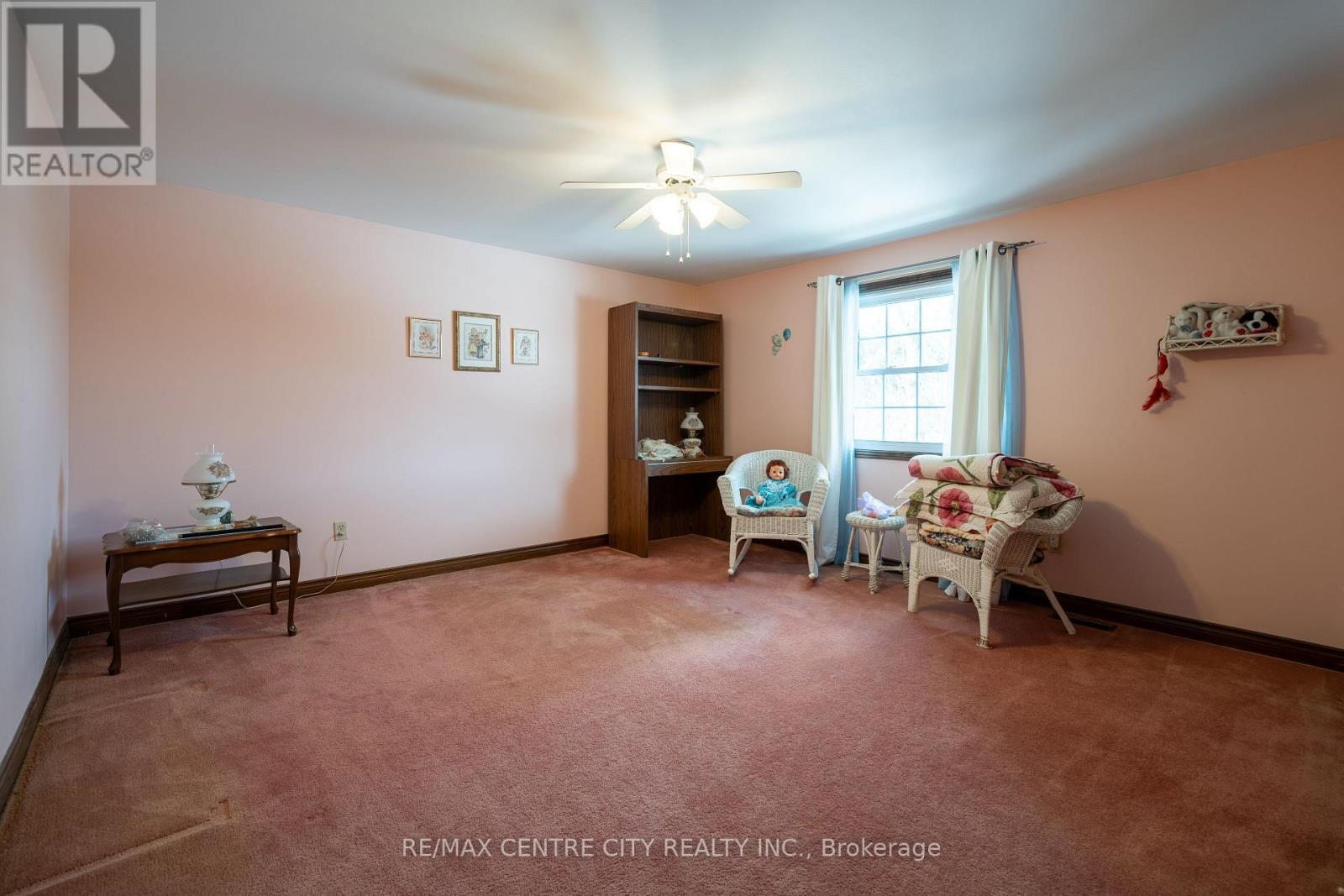 410 Beattie Street, Strathroy-Caradoc, Ontario  N7G 2X6 - Photo 22 - X12161355