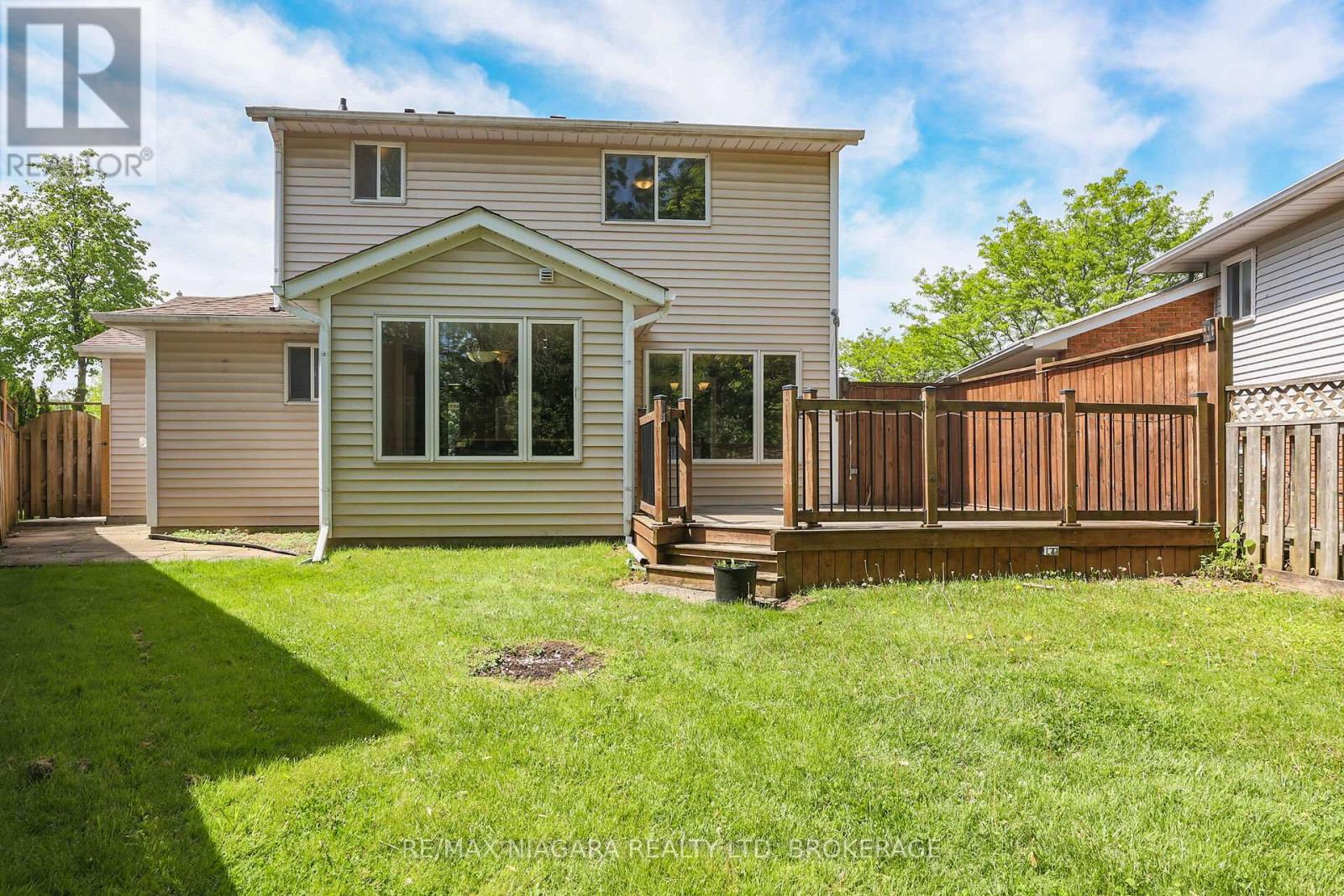 5993 Crimson Drive, Niagara Falls (Oldfield), Ontario  L2G 7T2 - Photo 39 - X12161382