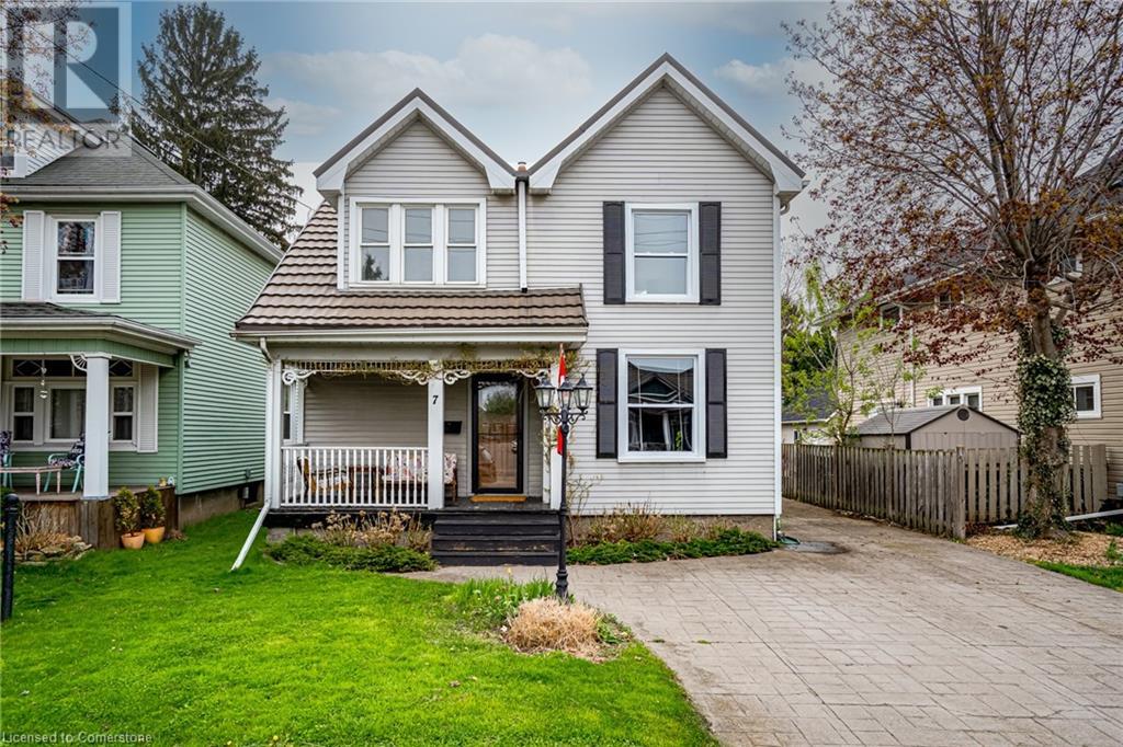 7 Nelles Road N, Grimsby, Ontario  L3M 2Z5 - Photo 1 - 40730595