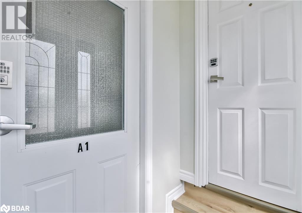Property at 644 MISSISSAGA Street W image 5