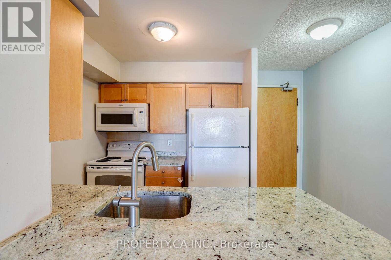 1205 - 4978 Yonge Street, Toronto, Ontario  M2N 7G8 - Photo 6 - C12161393