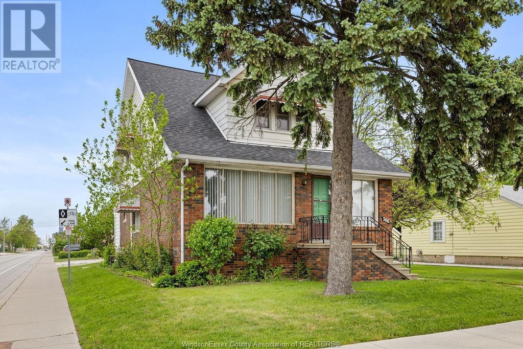 MLS# 25012471: 306 FOCH, Windsor, Canada