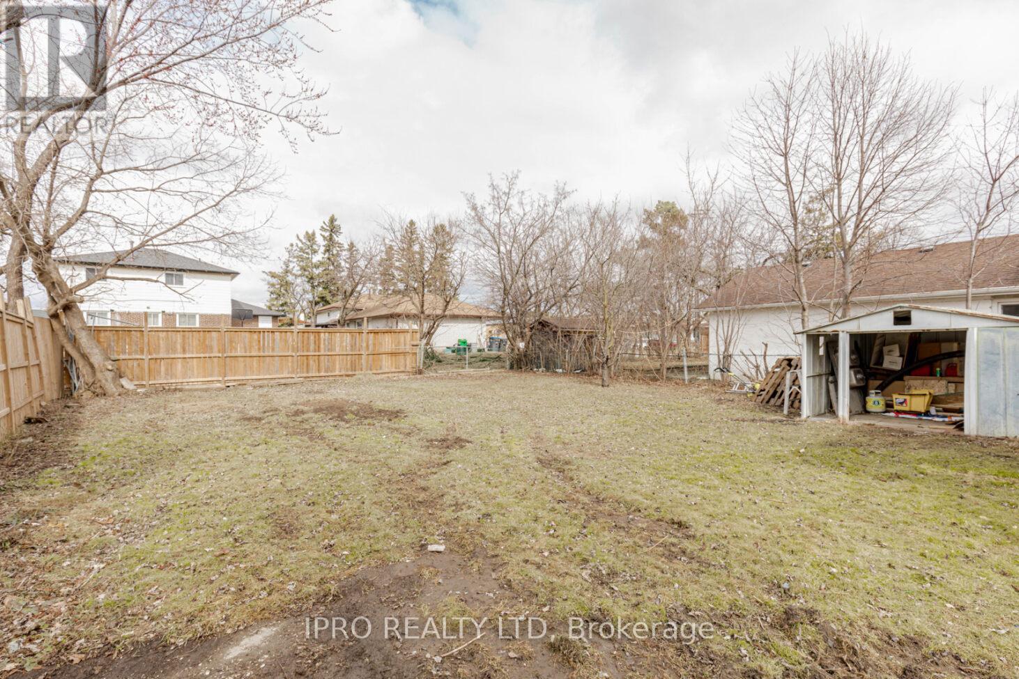 3299 Etude Drive, Mississauga, Ontario  L4T 1S9 - Photo 36 - W12161352