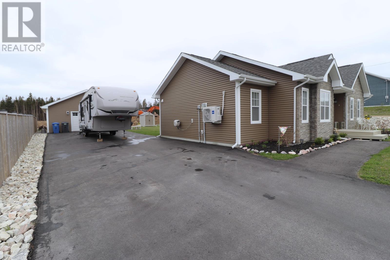 Property at 35 Grace Avenue image 2