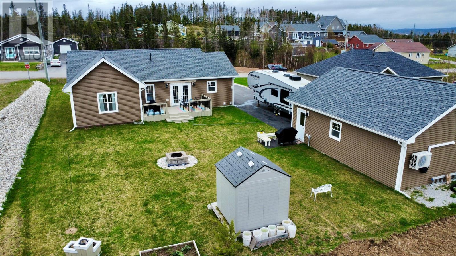 Property at 35 Grace Avenue image 4